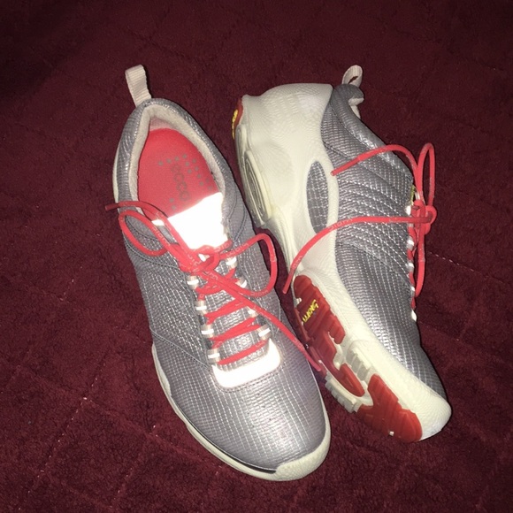 ECCO Biom Silver and White Sneakers - Picture 2 of 9